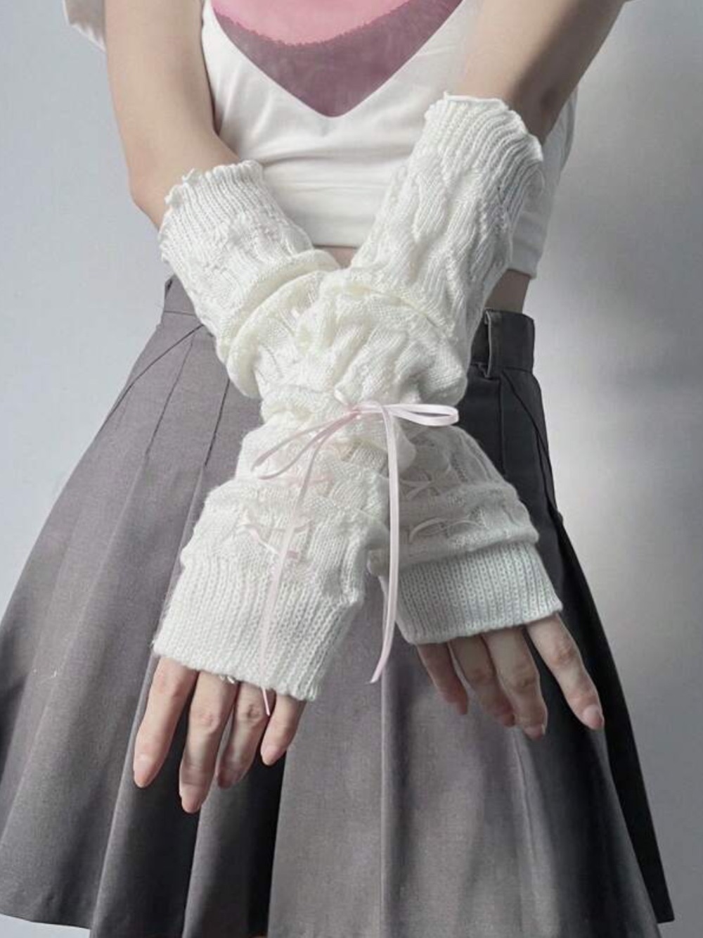 White Knit Fingerless Fashion Gloves